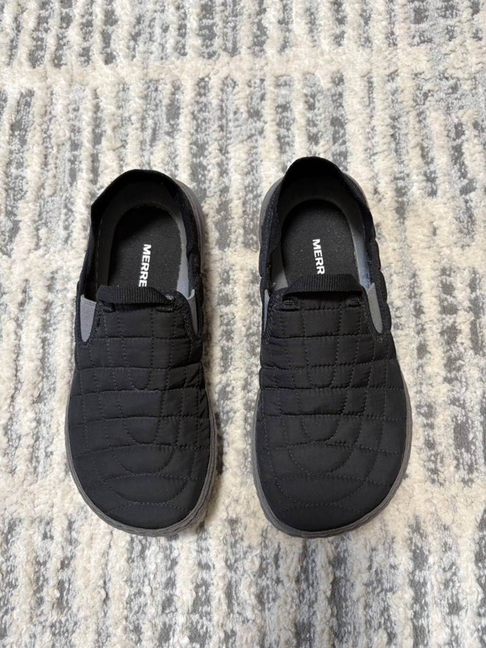 Merrell Hut Moc Women’s Quilted Black Slip-On Loafers-Size 8